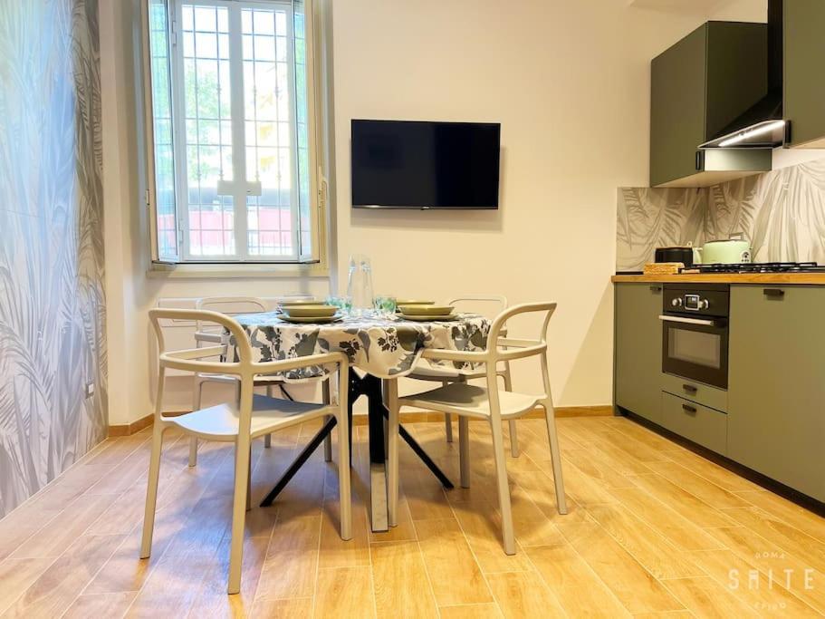 Roma Suite Epiro Kültér fotó